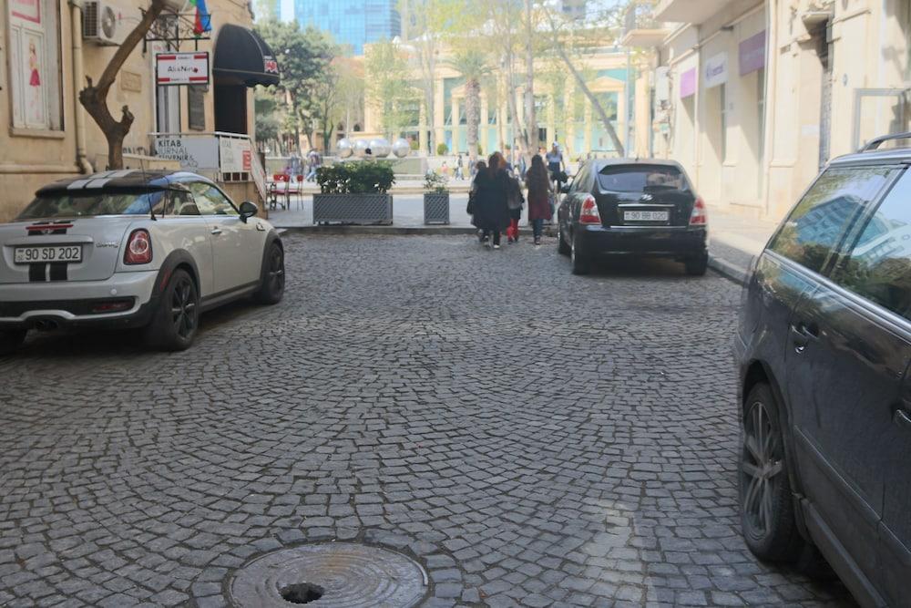 Balion Hotel Baku Exteriör bild